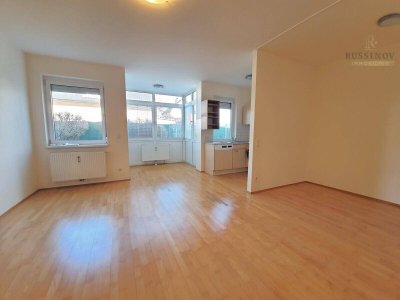 Schicke Garconniere neben LKH