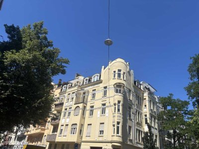 Helle 3 Zimmerwohnung mit 2 Balkons