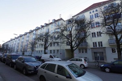 Frisch renovierte 1-Zimmer-Wohnung im EG – Sofort bezugsfrei!