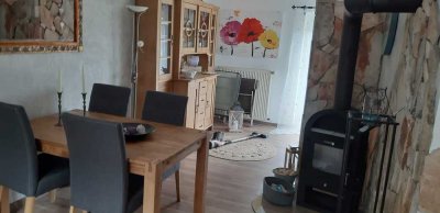 Geschmackvolle, gepflegte 3-Raum-Wohnung mit gehobener Innenausstattung mit Balkon in Egelsbach