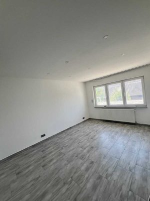 Erstbezug Stilvolle 3-Zimmer-Wohnung in Bergheim
