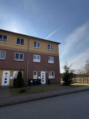 Traumhaftes Reihenendhaus in Neumühle zu vermieten
