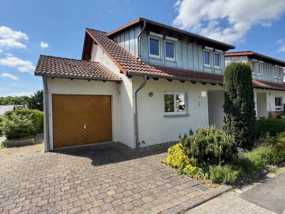Gepflegte Doppelhaushälfte mit Garage und Garten in Deckenpfronn!