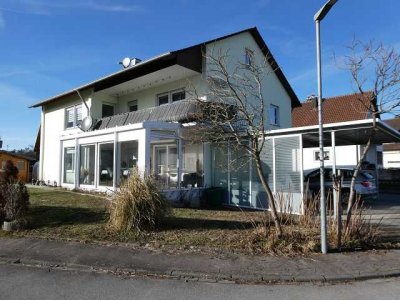 Zweifamilienhaus mit 2 Eigentumswohnungen in Orsingen