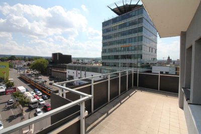 Penthouse 3,5 Zi. Wohnung mit EBK über den Dächern der Stadt