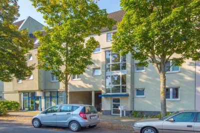 Adlershof: Vermietet 2-Zi-Whg dzzgl Wohnküche mit Süd-West Balkon
