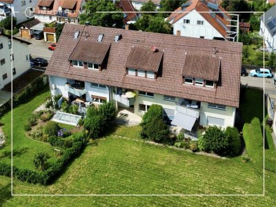 Frisch Saniert: 3,5 Zimmer mit 2 Balkonen, Garten und Faber Küche