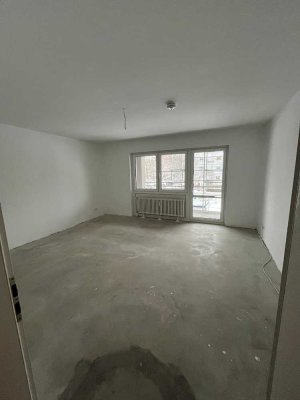 Frisch modernisiert für Sie - energieeffizient Wohnen // 1.OG rechts - WBS erforderlich