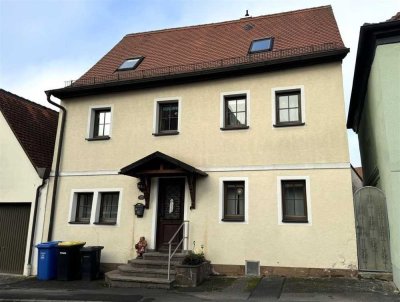 *RESERVIERT* Gepflegtes Einfamilienhaus mitten in Scheinfeld