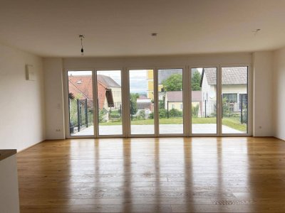 Sonnige Maisonette in bester Lage - inkl. Einbauküche, Terrasse und Garten - Top H05
