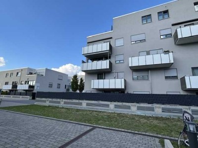 Hochwertige 4-Zimmer Wohnung mit Balkon und 2 Tiefgaragenstellplätzen in Rödermark/ Ober-Roden