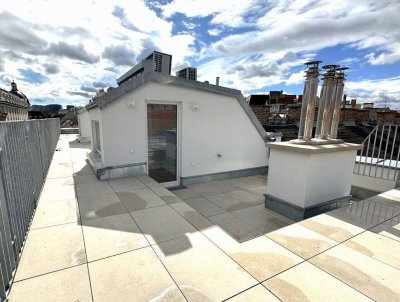 ERSTBEZUG, Salesianergasse, klimatisiertes 91 m2 Dachgeschoss mit 33 m2 Terrasse, Wohnküche, 2 Zimmer, Botschaftsviertel