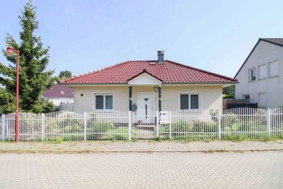 Leben wie im Urlaub – moderner Bungalow in Reichenwalde