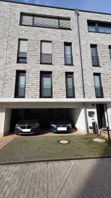 Schönes Reihenhaus Stadtnah in ruhiger Lage zu vermeiten