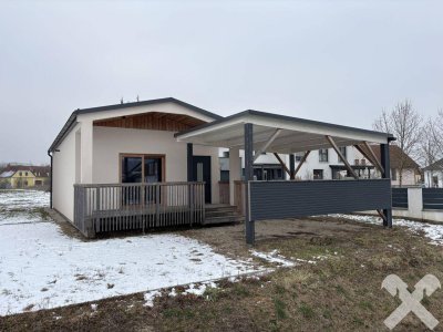 Modernes Wohnhaus für Singles, Paare oder als Zweitwohnsitz in der Golf- und Thermenregion