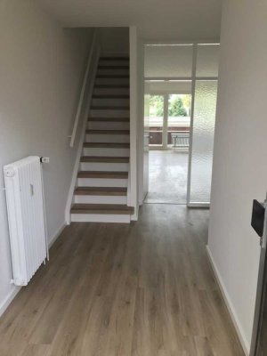 4-Zimmer-Maisonette-Wohnung Nähe City und Freizeitpark