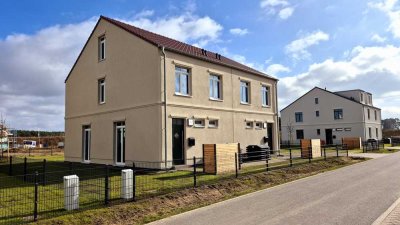 Wohnen für NKM 12,95 €/ m² inkl. Garten und Stellplätzen
