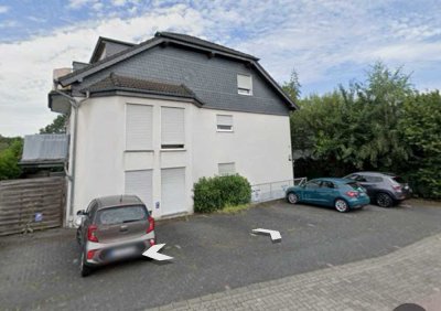 Lichtdurchflutete 3-Zimmer Wohnung mit sonnigem Balkon in Herkenrath