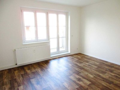 Renovierte 2 Zimmer Wohnung!