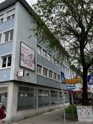 Großzügige, WG-taugliche, ruhige 3-Zimmer-Wohnung-direkt am Rathaus