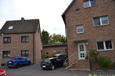 Charmantes 4-Zimmer Haus in Wesseling-Keldenich mit Stellplatz in sanierter Hofanlage