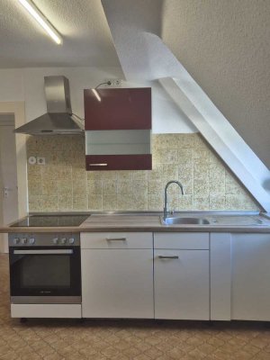 Gemütliche Dachgeschosswohnung - 2ZKB in Homburg-Einöd