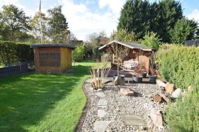 Bergkamen - Rünthe ! Großzügiges Einfamilienhaus mit großem, liebevoll angelegtem Garten !