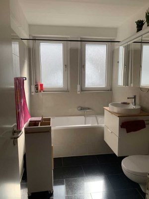 Wohnen mit Charakter: Großzügige 6,5-Zimmer-Wohnung in Dortmund-Hombruch