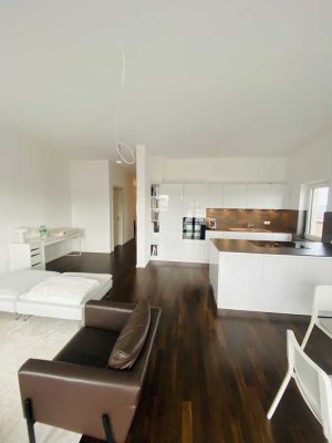 3 1/2 Zimmer 127 qm Luxus Penthouse Wohnung +Küche +1 Garage +2 Außenparkplätze