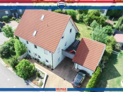 Geräumig, Gepflegt & Großartig! Attraktives Zweifamilienhaus in idyllischer Lage von Hofheim!