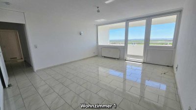 Exklusive 5 Zimmer mit spektakulärem Fernblick,2 Bädern und Penthouse-Flair, Provisionsfrei