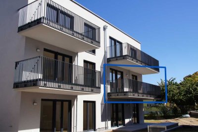 Erstbezug: Wunderschöne, hochwertig ausgestattete 3-Zimmer-Wohnung in Weichs mit EBK und Südbalkon