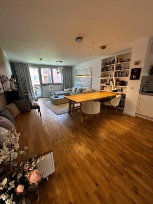 Nachmieter für wunderschöne, neue 3 Zimmer Wohnung mit 2 Balkonen gesucht, WGs willkommen!