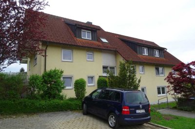 Gemütliche, sonnige, 2-Zimmer Dachgeschosswohnung mit Balkon und Blick ins Grüne Lindau/Oberreitnau