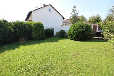 Ideal für Familien! Attraktive Doppelhaushälfte in sonniger Lage von Altdorf (BB)!