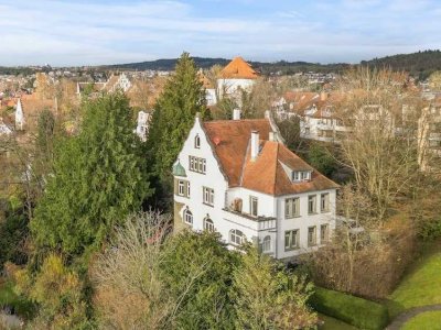 Die Lage - eine Rarität; ruhig, see- und stadtnah
Charmantes, großes Jugendstilhaus mit Seesicht