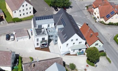 Neuwertige 3-Zimmer-Erdgeschosswohnung mit Balkon und Einbauküche in Dillingen