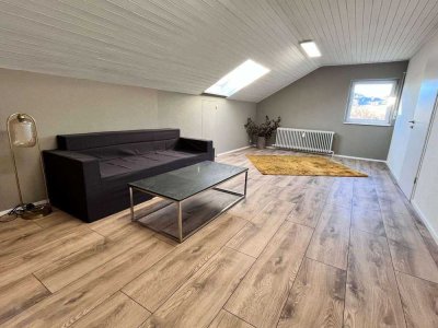 Moderne und Vollmöbilierte 4-Zimmer-Dachwohnung mit Wohlfühlfaktor