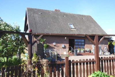 Großes Haus in Ostseenähe sucht große Familie