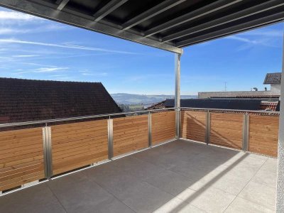 ERSTBEZUG Moderne 4-Zimmer Wohnung mit Balkon & neue EBK