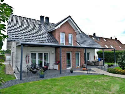 Attraktive Doppelhaushälfte mit zwei Wohneinheiten – Ihr neues Zuhause in Gladbeck