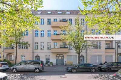 IMMOBERLIN.DE - Helle Altbauwohnung mit ruhiger Terrasse in beliebter Kiezlage