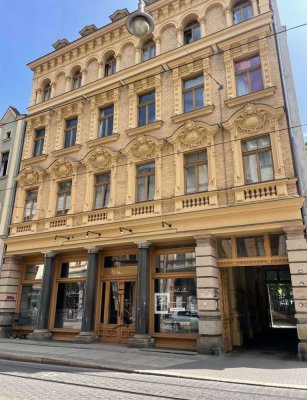 Traumhafter Altbau in super Innenstadtlage - 3 Zimmer mit Balkon inkl. Duplex-Stellplatz