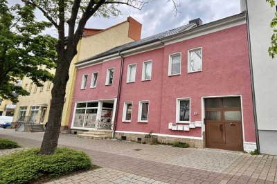 Exklusives Mehrfamilienhaus mit Ausbaureserve & Pool im Herzen von Merseburg