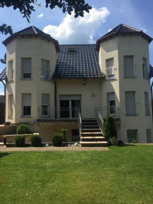 Freundliche und gepflegte 3-Raum-EG-Wohnung mit Balkon und EBK in Dierdorf