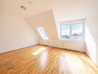 Dachgeschosswohnung mit traumhaftem Ausblick