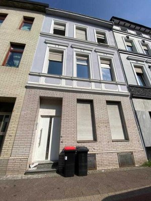 Helle 2,5-Zimmer-Wohnung in Krefeld zu vermieten