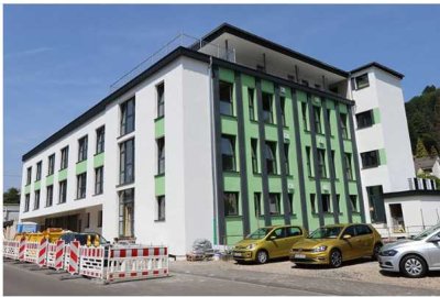 kernsanierte moderne 2-Raum-Wohnung (KfW 40 Standard) in Idar-Oberstein