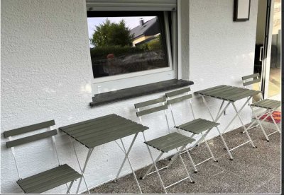 Sanierte Eigentumswohnung mit Terrasse und Stellplatz
