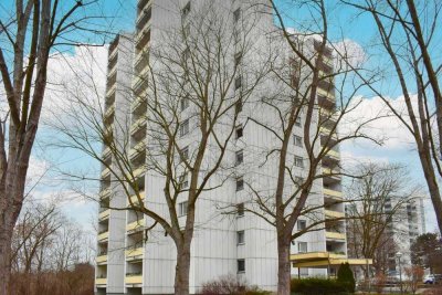 Ruhiges Wohnen direkt an den Vogelstang-Seen, Loggia, Stellplatz, Aufzug, Keller, sofort verfügbar